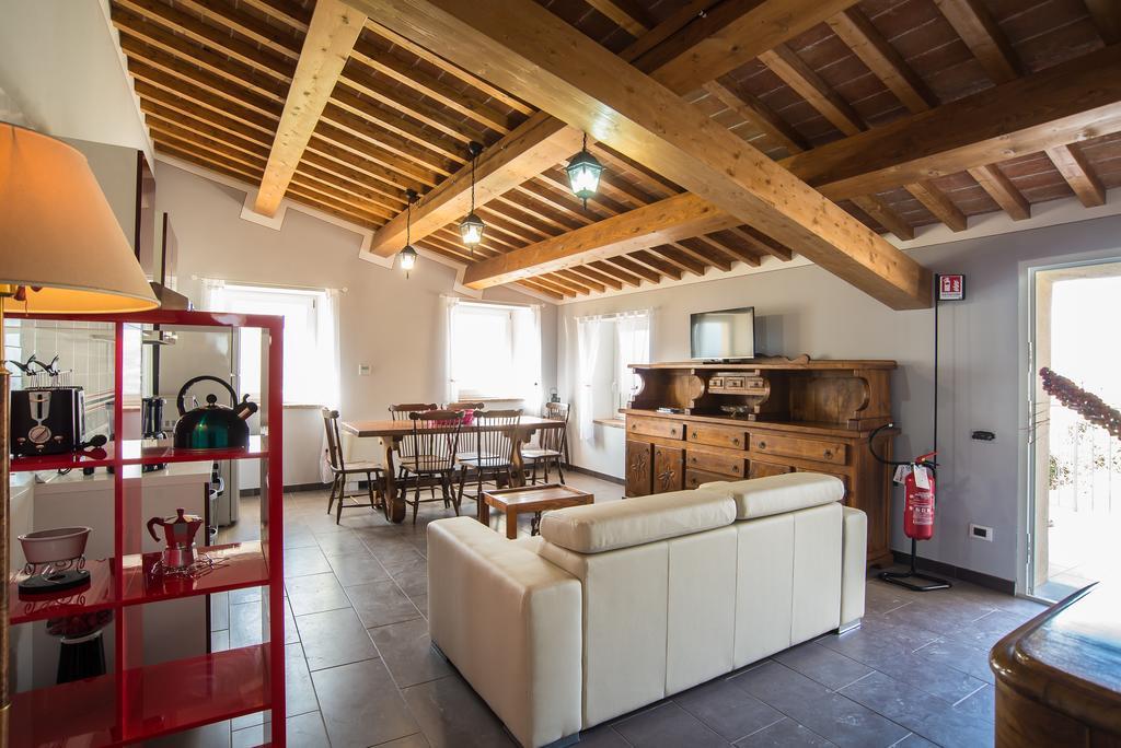 Agriturismo Il Frutteto Ghivizzano Exterior photo